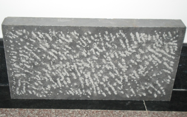 Basalt tẩy mặt 30cmx60cmx7cm